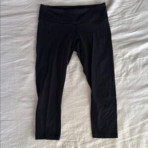 Black Cropped Leggings